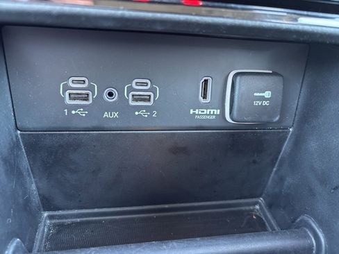 Used 2024 Jeep Grand Cherokee Limited 4xe image 17