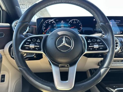 Used 2022 Mercedes-Benz A 220 4MATIC image 22