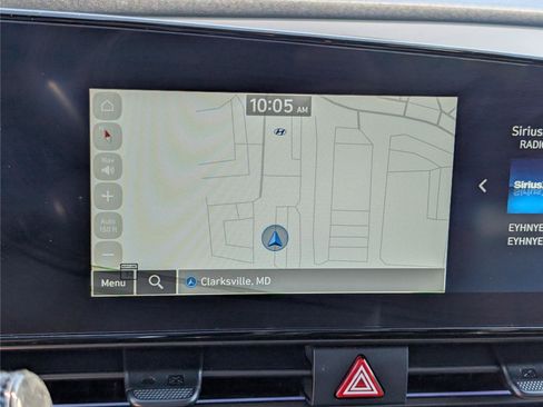 Used 2025 Hyundai Elantra SEL FWD image 25