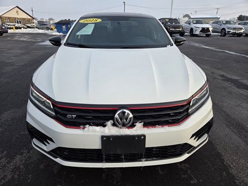 Used 2018 Volkswagen Passat 3.6 image 8