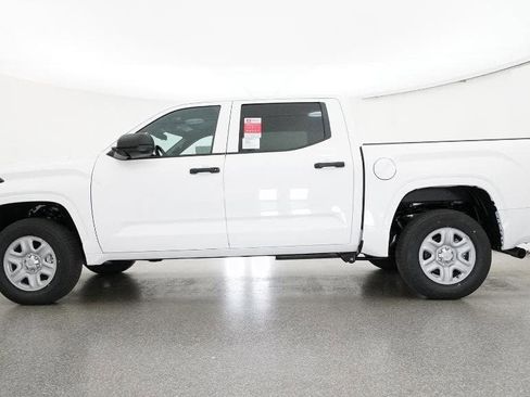 New 2026 Toyota Tundra SR image 19