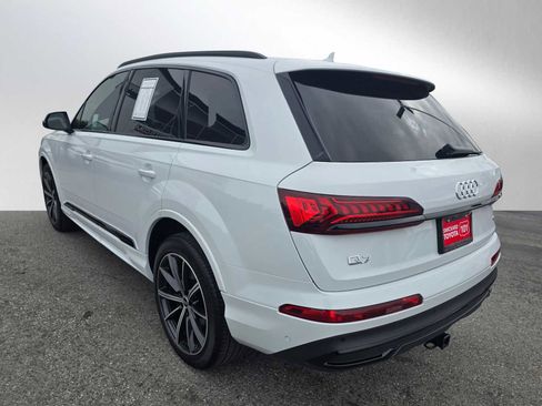Used 2022 Audi Q7 3.0T Prestige w/ Prestige Package image 5