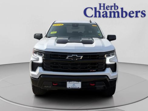 Used 2024 Chevrolet Silverado 1500 LT Trail Boss w/ Protection Package image 2