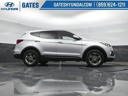 Used 2018 Hyundai Santa Fe Sport FWD image 34