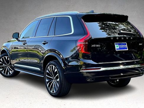 New 2026 Volvo XC90 B6 Plus w/ Protection Package Premier AWD/4WD image 3