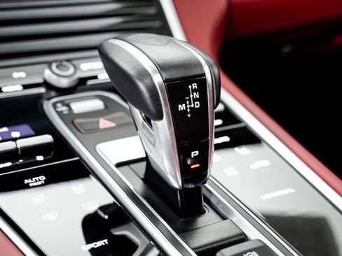 Certified 2023 Porsche Panamera 4 Platinum Edition AWD/4WD image 22