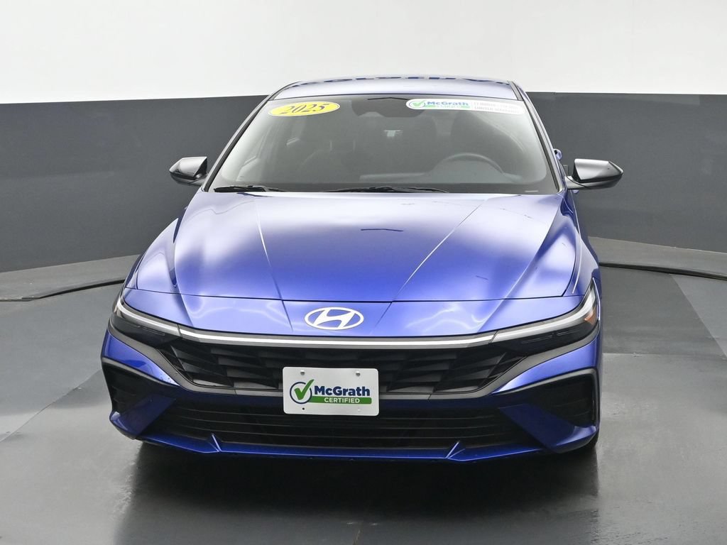 Used 2025 Hyundai Elantra Sport FWD image 6