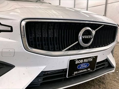 Used 2020 Volvo S60 T6 Momentum AWD/4WD image 29