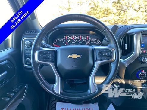 Used 2022 Chevrolet Silverado 3500 LT w/ Convenience Package image 19