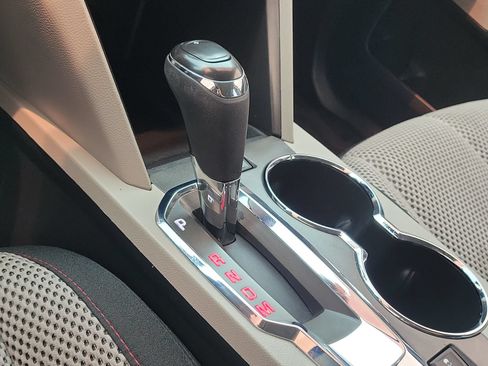 Used 2016 GMC Terrain SLE FWD image 28