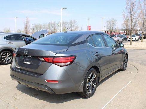 Used 2022 Nissan Sentra SV image 7