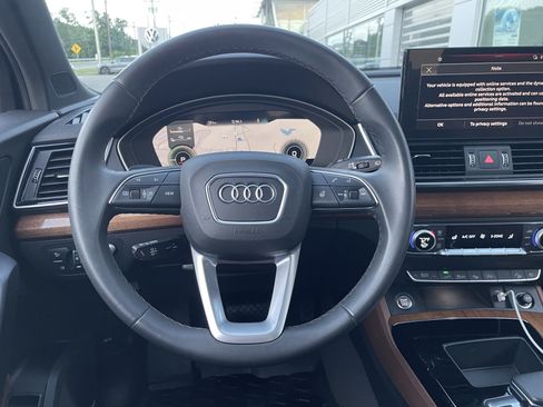 Certified 2023 Audi Q5 e Prestige w/ Prestige Package AWD/4WD image 9