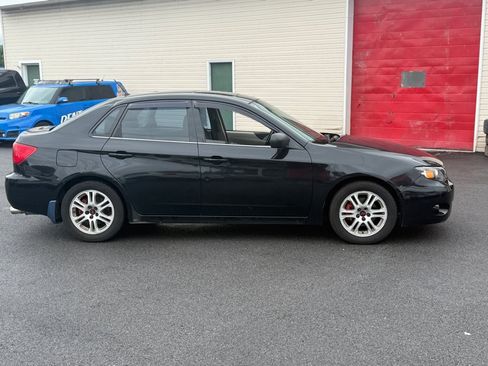 Used 2010 Subaru Impreza 2.5i Premium AWD/4WD image 4