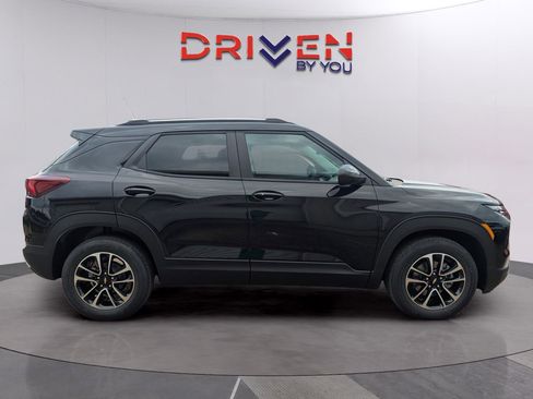 New 2026 Chevrolet TrailBlazer LT w/ Convenience Package image 5