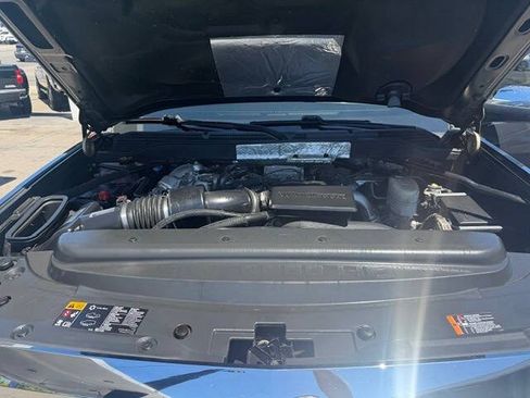 Used 2017 Chevrolet Silverado 2500 LTZ w/ Duramax Plus Package AWD/4WD image 20