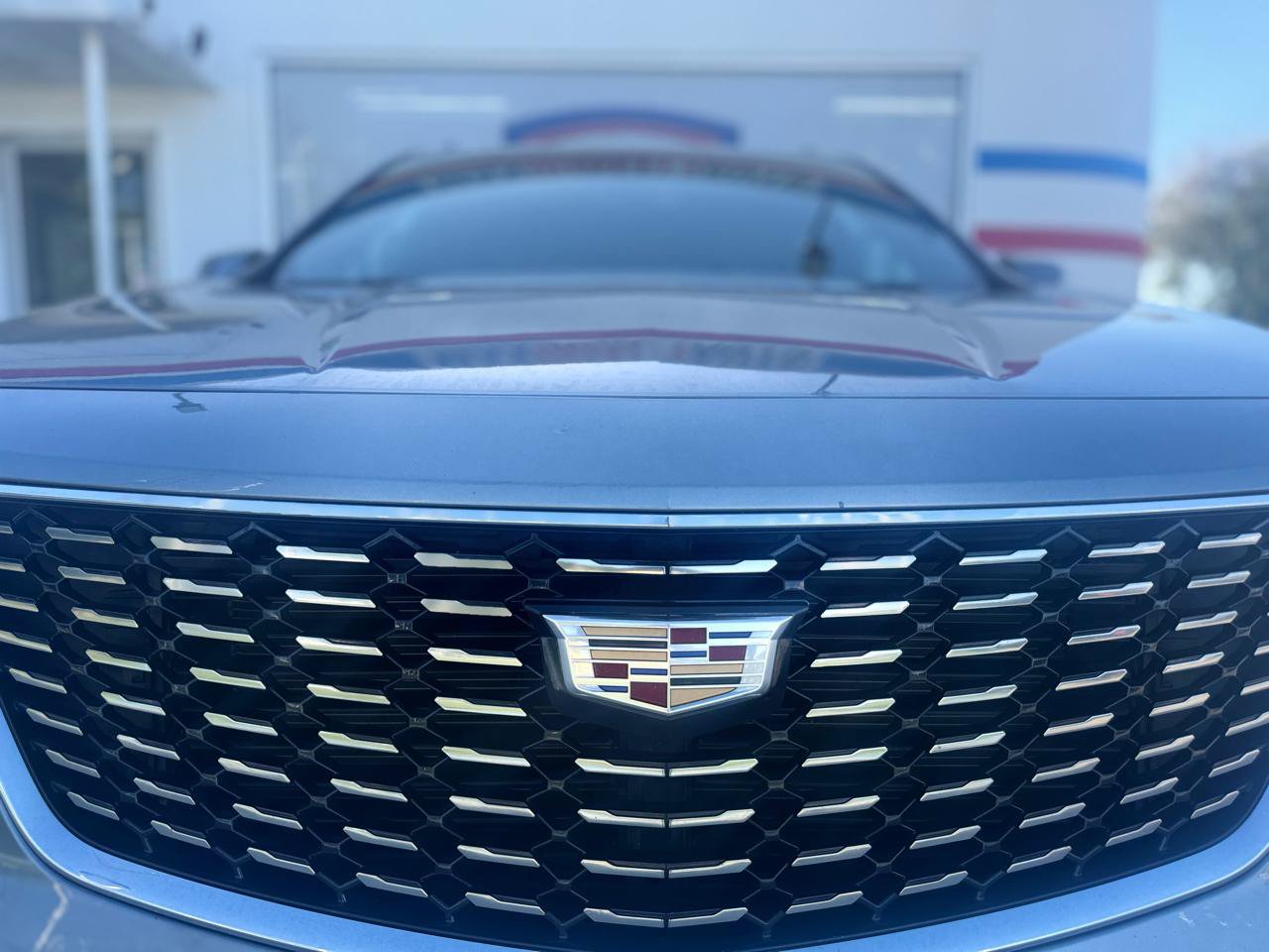 Used 2023 Cadillac XT4 Premium Luxury AWD/4WD image 9