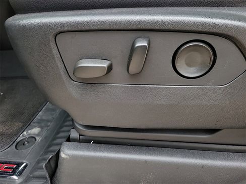 Used 2022 GMC Sierra 1500 AT4 w/ AT4 Premium Package image 20