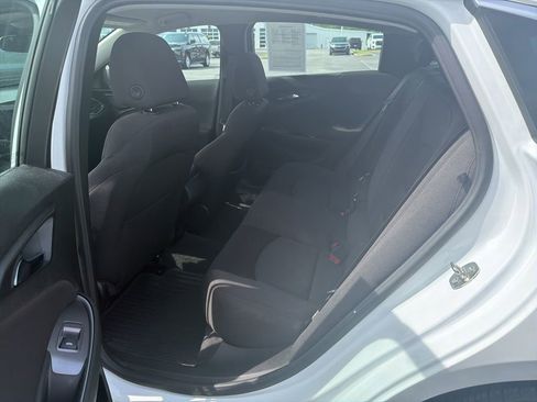 Used 2023 Chevrolet Malibu LS FWD image 11