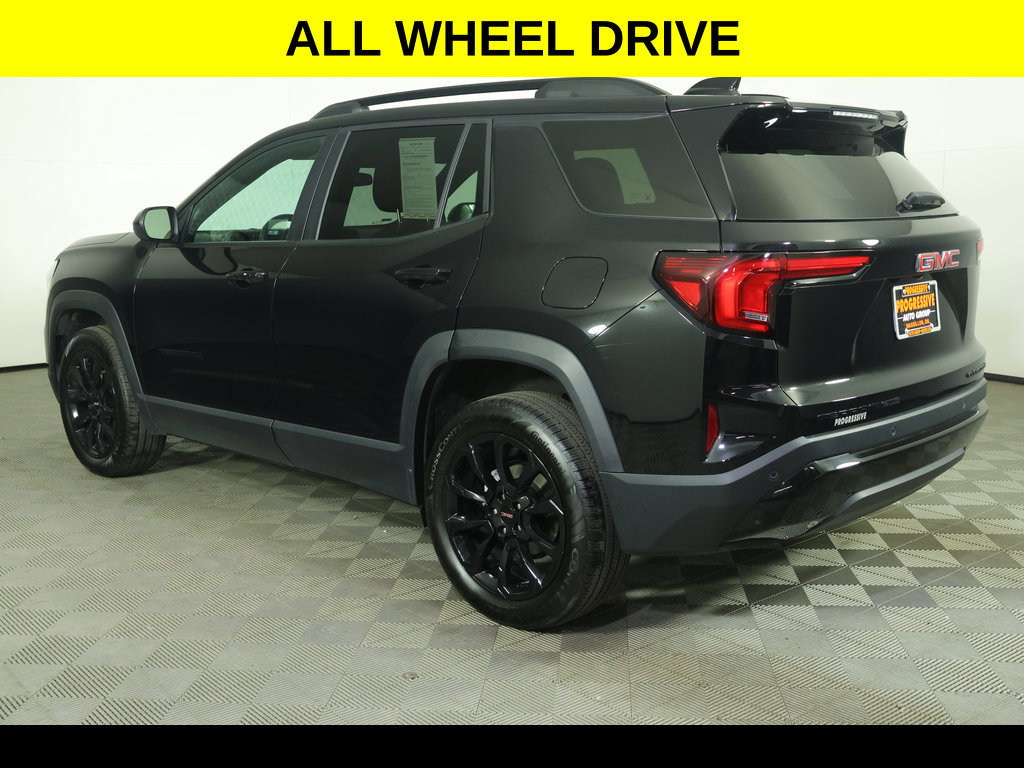 Used 2025 GMC Terrain Elevation w/ Black Edition AWD/4WD image 5