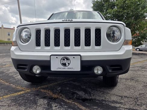 Used 2016 Jeep Patriot Sport w/ Power Value Group FWD image 9