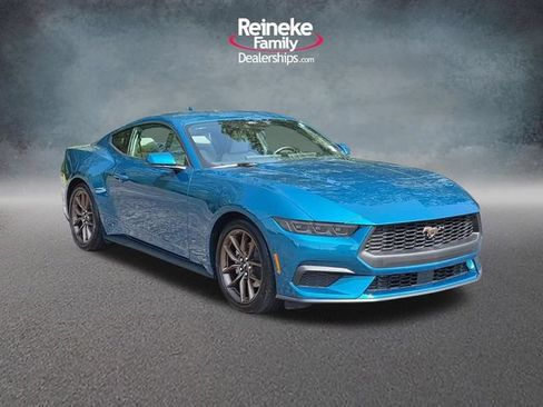 Used 2026 Ford Mustang Coupe RWD image 3