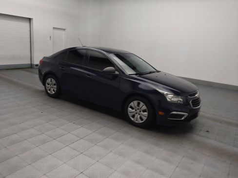 Used 2016 Chevrolet Cruze LS image 11