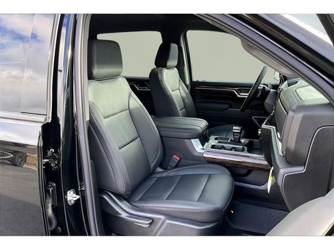 New 2026 GMC Sierra 1500 Elevation w/ Elevation Premium Package image 11