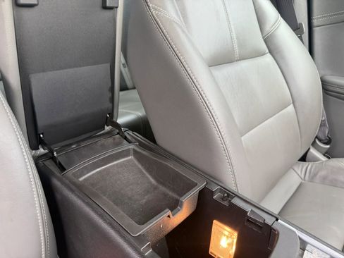 Used 2016 Chevrolet Impala LT w/ Leather Package FWD image 50