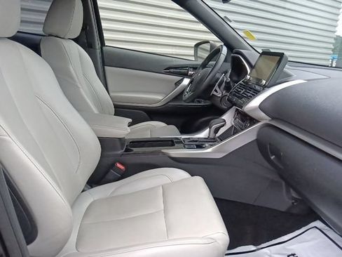 Used 2024 Mitsubishi Eclipse Cross SEL AWD/4WD image 31