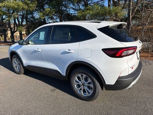 New 2026 Ford Escape Active w/ Cold Weather Package image 4