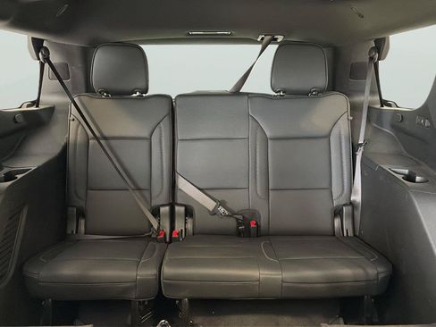 Used 2026 GMC Yukon Denali w/ Sun & Power Step Package AWD/4WD image 37