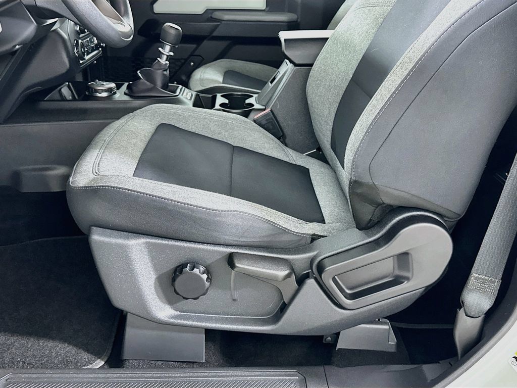 Certified 2022 Ford Bronco 2-Door AWD/4WD image 18