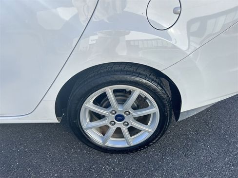 Used 2016 Ford Fiesta SE w/ Equipment Group 201A image 11