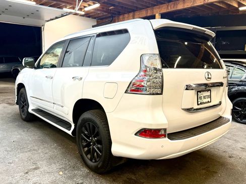Used 2016 Lexus GX 460 Premium image 6