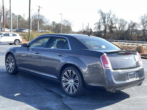 Used 2013 Chrysler 300 S image 5
