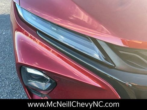 Used 2024 Chevrolet Blazer LT w/ Convenience Package image 11