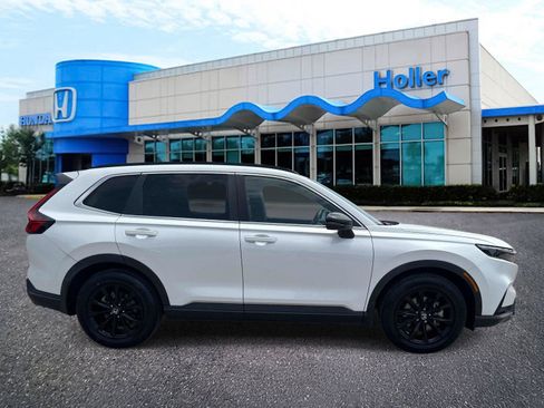 Used 2023 Honda CR-V Sport image 2