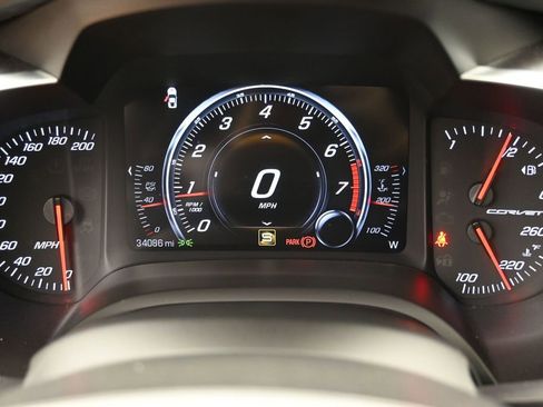 Used 2017 Chevrolet Corvette Stingray Coupe w/ 1LT RWD image 24