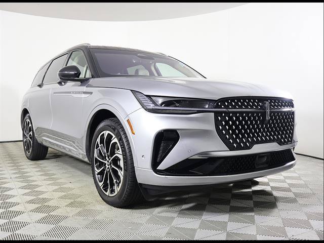 Used 2024 Lincoln Nautilus Reserve AWD/4WD image 1