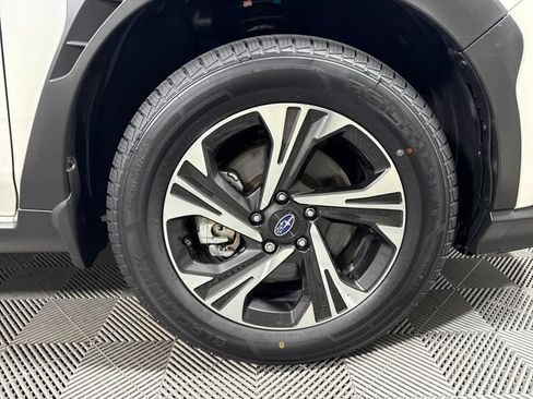 Used 2024 Subaru Crosstrek 2.0i Premium AWD/4WD image 11