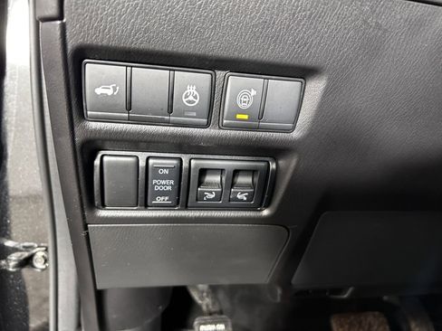 Used 2024 INFINITI QX80 Sensory AWD/4WD image 25