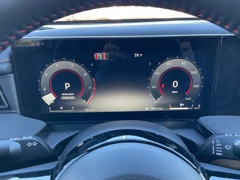 New 2026 Nissan Kicks SR w/ Cold Weather Package image 17