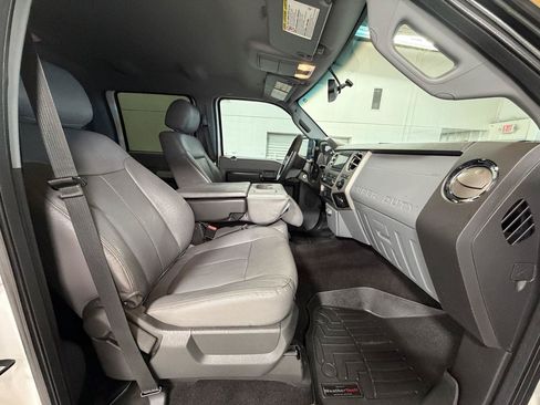 Used 2016 Ford F250 XLT w/ XLT Value Package AWD/4WD image 22