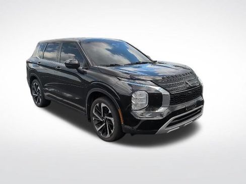 Used 2022 Mitsubishi Outlander SE FWD image 8