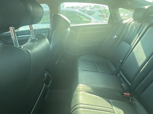 Used 2022 Honda Accord Sport Special Edition image 4