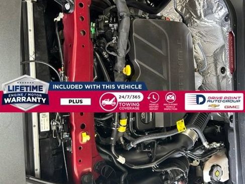 Used 2025 Chevrolet Trax LT FWD image 8