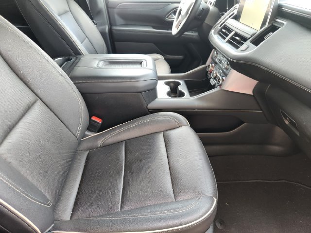 Used 2023 GMC Yukon XL SLT AWD/4WD image 13