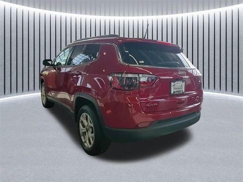 New 2025 Jeep Compass Latitude w/ Sun & Sound Group image 4