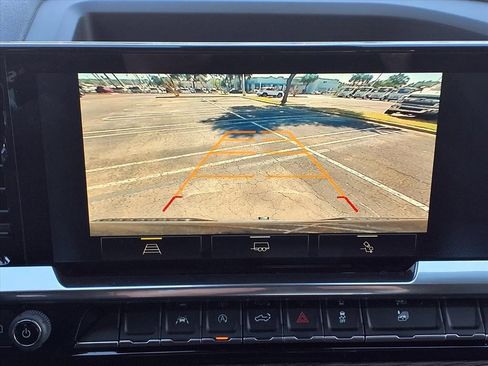 New 2026 Chevrolet Silverado 1500 LT image 15