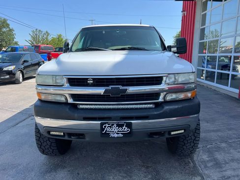 Used 2002 Chevrolet Silverado 2500 LT w/ Off-Road Skid Plate Pkg AWD/4WD image 3